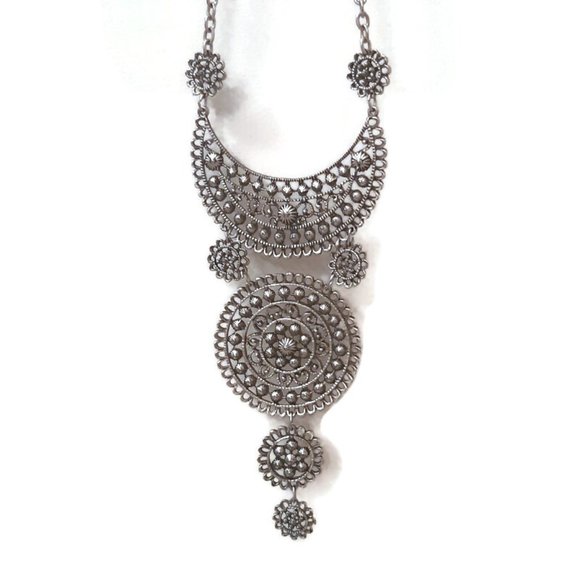Long Silver Tone Necklace - Picture 1 of 4
